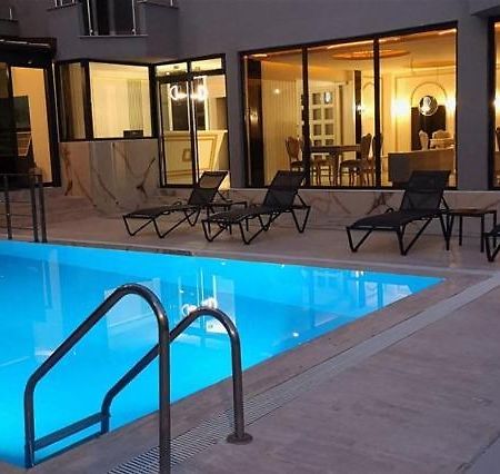 Q Business Hotels Antalya Exteriör bild