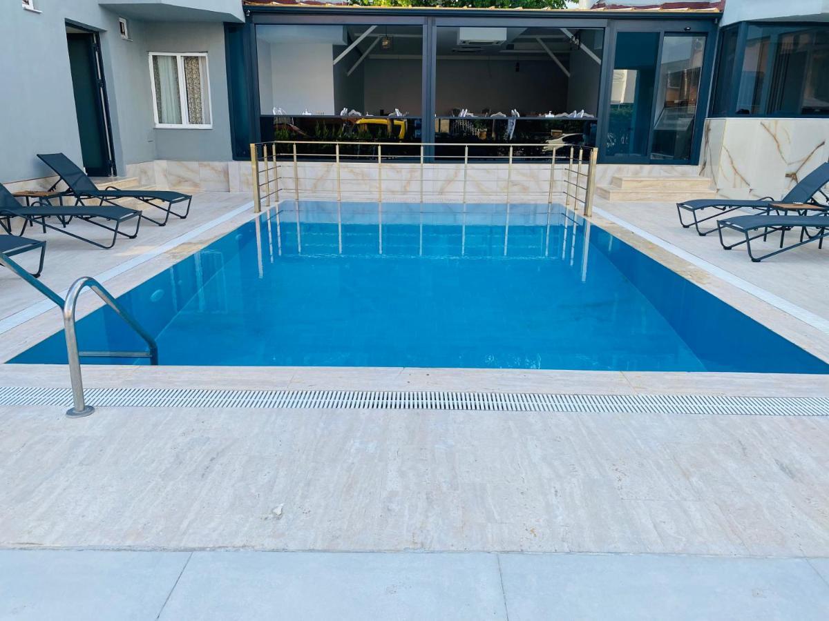 Q Business Hotels Antalya Exteriör bild