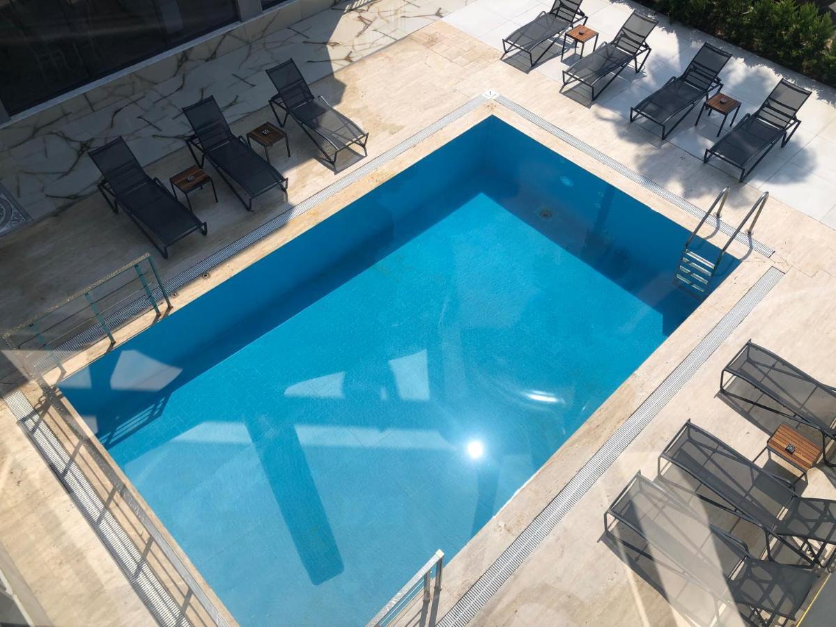 Q Business Hotels Antalya Exteriör bild